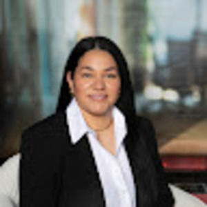 Meet your Posher, Tiffany